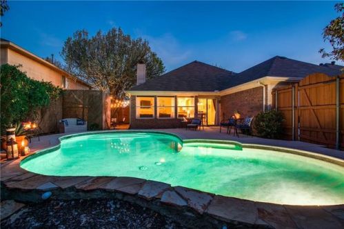 813 Walnut Dr, Allen, TX 75002-4328