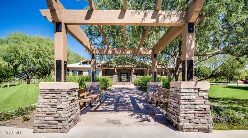 4501 Timberline Ct, Gilbert AZ 85297-9546 exterior