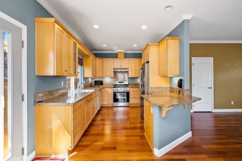 28 Fresno St, Lake Nacimiento CA  93446-2014 exterior