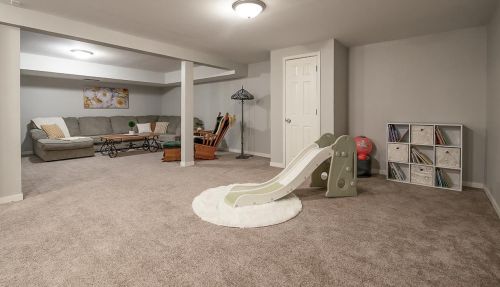 500 Countryaire Ct, Watertown WI  53094-6050 exterior