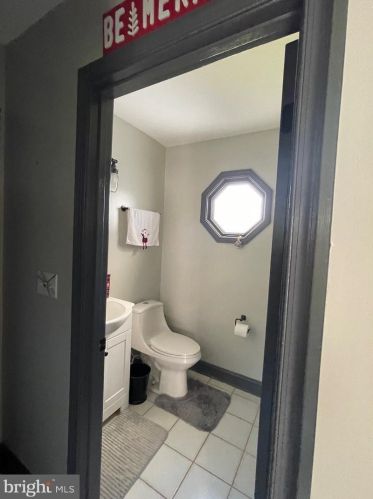 102 Springfield Way, Dover DE  19904-9114 exterior