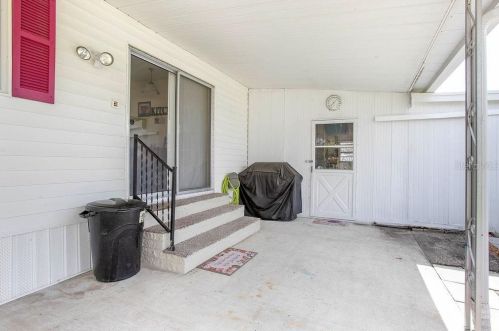 120 Florence Blvd, De Bary, FL 32713-2007
