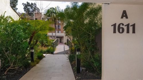 1611 Hotel Cir, San Diego, CA 92108-3303