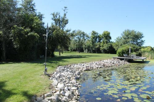 31520 Bridge Dr, Waterford, WI 53185-1651