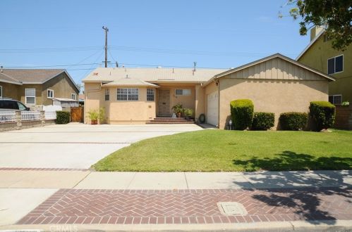 718 Cambria St, Anaheim, CA 92801-3216