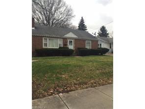 216 Hawkins Ave, Akron OH  44313-7422 exterior