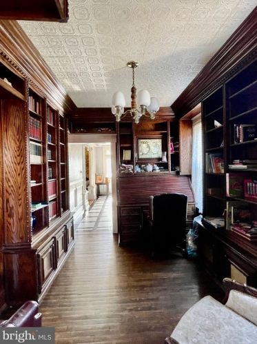 224 Mcclellan Ave, Trenton NJ 08610-6049 exterior