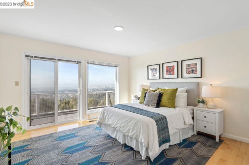 3557 Klamath St, Oakland CA 94602-4126 exterior