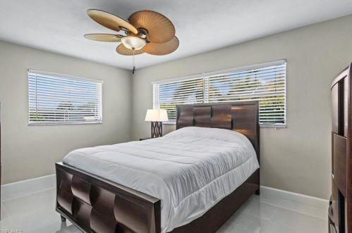 3009 16th Pl, Cape Coral FL  33904-4081 exterior