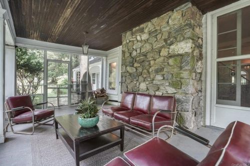 540 Union Valley Rd, Mahopac NY  10541-3972 exterior