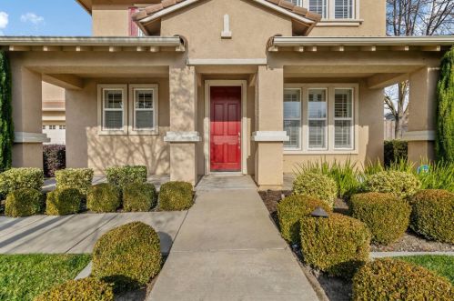 3909 Edgeview Ct, Modesto CA  95355-7318 exterior