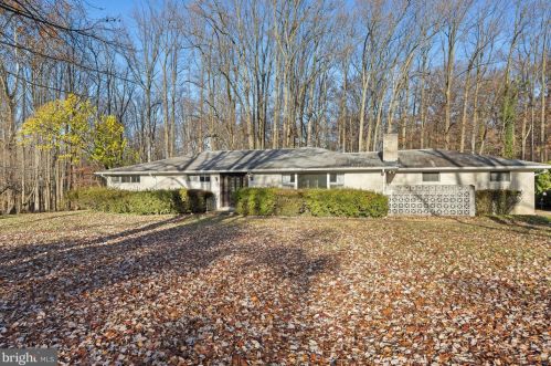 4916 Old Hill Rd, Wilmington, DE 19807-2522