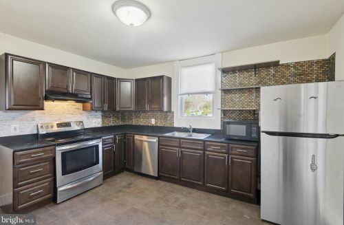 8811 Maple Ave, Bowie MD  20720-3687 exterior