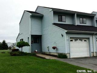 553 Weldon Dr, Watertown, NY 13601-4474