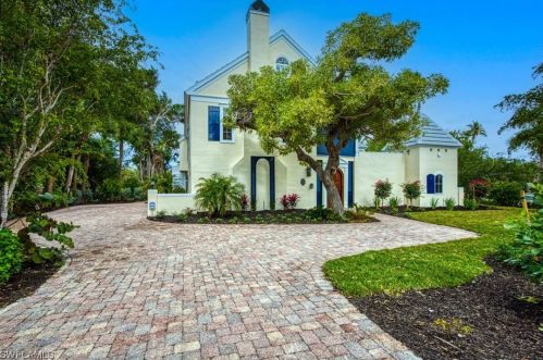 542 Kinzie Island Ct, Sanibel, FL 33957-5021