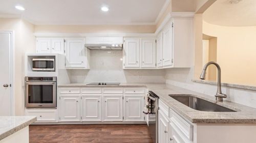 3917 Leon Dr, Plano TX  75074-3809 exterior