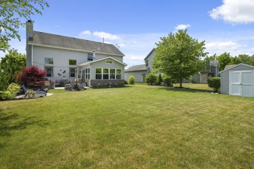 3630 121st St, Kenosha, WI 53158-4273