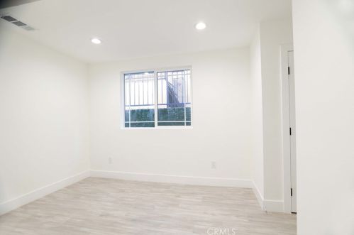 11512 La Maida St, North Hollywood CA  91601-4323 exterior