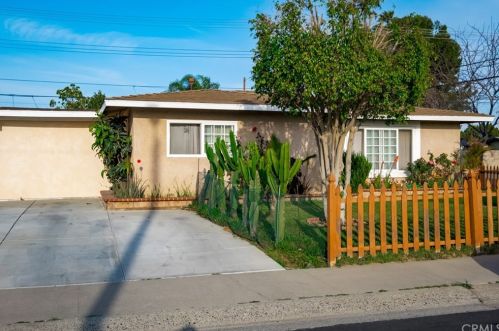 700 Vine St, Anaheim, CA 92805-2024