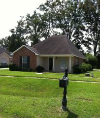 8012 Carlton Roberts Blvd, Denham Springs LA  70726-7786 exterior