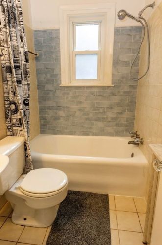 109 Race St, Pittsburgh PA  15218-1337 exterior