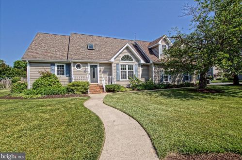 202 Ocean View Blvd, Lewes, DE 19958-1262