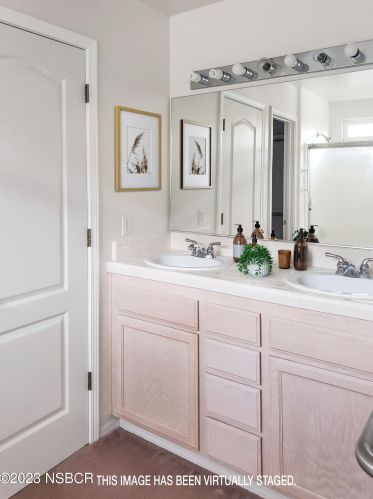 1926 Ybarra Ave, Santa Maria CA  93458-8333 exterior