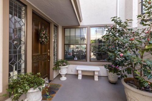 477 Ives Ter, Sunnyvale, CA 94087-1952