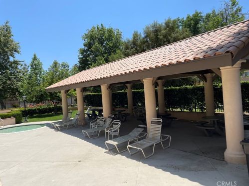 25210 Steinbeck Ave, Santa Clarita CA  91381-2301 exterior