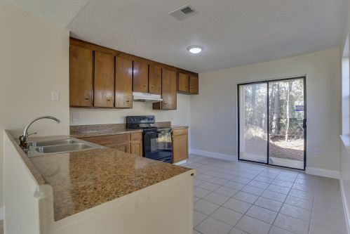 8262 Continental Ct, Pensacola FL  32506-3668 exterior