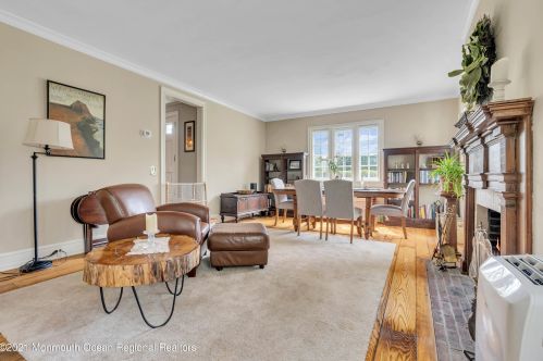 741 Roseld Ave, Tinton Falls NJ  07712-4149 exterior