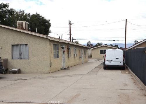 8029 Sunnyside Ave, San Bernardino, CA 92410-5058