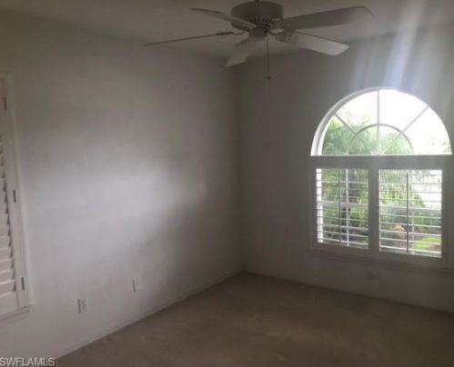 904 Belville Blvd, Naples FL  34104-6566 exterior