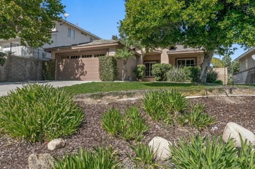 28023 Cascade Rd, Santa Clarita, CA 91384-3752