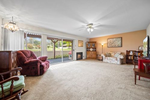 26101 Rainbow Glen Dr, Santa Clarita, CA 91321-1368