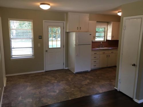 1211 Dover St, Denton TX  76209-1226 exterior