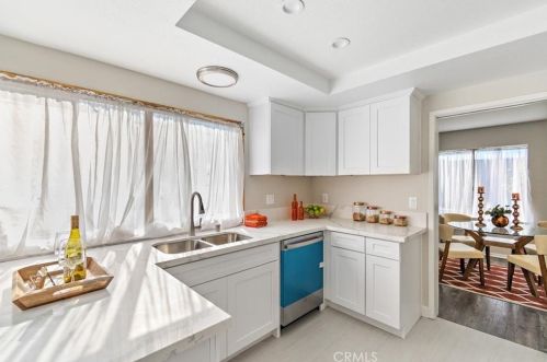 5033 Elderhall Ave, Lakewood CA  90712-2849 exterior