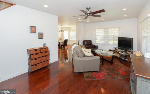 266 Park Ave, Camden NJ  08108-2921 exterior