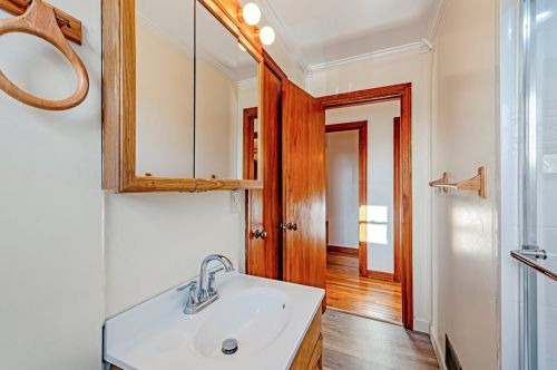 212 Paul Dr, New Kensington PA  15068-2907 exterior