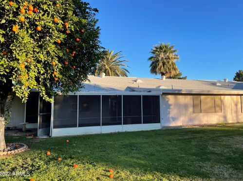 10735 Caron Dr, Sun City, AZ 85351-4639