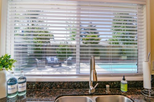 6324 Twin Wood Way, Citrus Heights CA  95621-3526 exterior