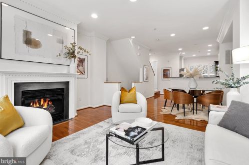 2132 12th Pl, Washington, DC 20009-7501