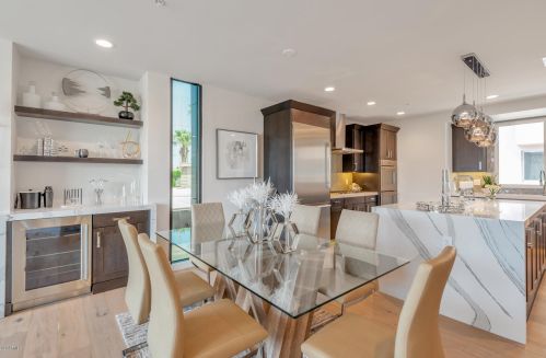 7550 Osborn Rd, Scottsdale AZ  85251-6471 exterior