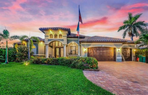 616 Somerset Ct, Marco Island FL  34145-2450 exterior