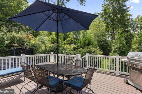 500 Court St, Gardenville PA  18901-4422 exterior