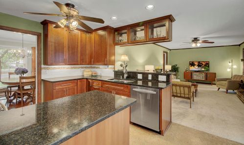 784 Wakendaw Blvd, Mount Pleasant SC  29464-5153 exterior