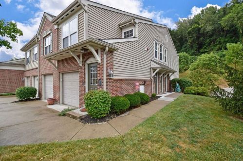 7171 English Dr, Cincinnati, OH 45244-3137