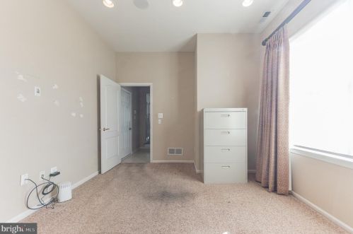 316 Centennial Dr, Blue Bell PA  19422-3219 exterior