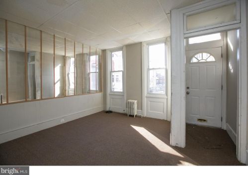 339 Moore St, Norristown, PA 19401-5032