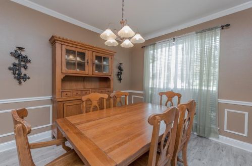 2112 Huron Cir, Denton TX  76210-2951 exterior